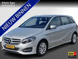 Grijs Gebruikt 2018 Mercedes B180 Ambition MPV | € 17.950 (Eerlijke prijs)