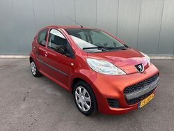 Oranje Gebruikt 2009 Peugeot 107 Hatchback | € 1.249 (Super prijs)