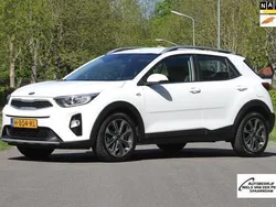 Wit Gebruikt 2020 Kia Stonic SUV | € 14.450 (Goede deal)