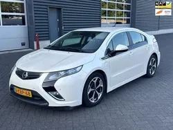 Wit Gebruikt 2013 Opel Ampera Hatchback | € 7.250 (Eerlijke prijs)