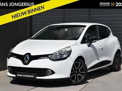Wit Gebruikt 2013 Renault Clio IV Dynamique Hatchback | € 6.949 (Eerlijke prijs)