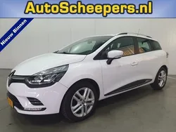 Wit Gebruikt 2021 Renault Clio V Zen Stationwagen | € 9.995 (Eerlijke prijs)