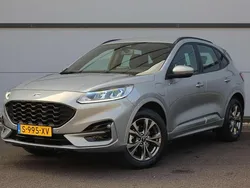 Grijs Gebruikt 2023 Ford Kuga ST-Line SUV | € 26.500 (Eerlijke prijs)
