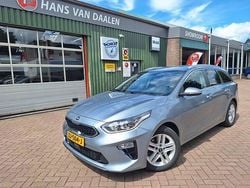 Grijs Gebruikt 2019 Kia Ceed Stationwagen | € 12.950 (Eerlijke prijs)