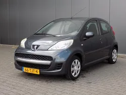 Grijs Gebruikt 2012 Peugeot 107 Hatchback | € 1.750 (Goede deal)