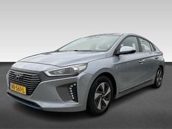 Grijs Gebruikt 2017 Hyundai Ioniq Premium Hatchback | € 13.730 (Eerlijke prijs)