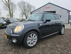 Zwart Gebruikt 2007 Mini ONE Hatchback | € 2.750 (Eerlijke prijs)