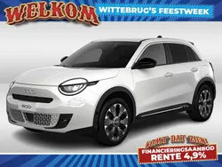Blauw Nieuw 2025 Fiat 600 La Prima SUV | € 31.333 (Goede deal)