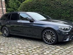 Grijs Gebruikt 2022 Mercedes E200 AMG Stationwagen | € 44.400 (Iets duurder)
