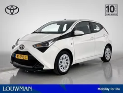 Wit Gebruikt 2019 Toyota Aygo X-play Hatchback | € 11.350 (Eerlijke prijs)