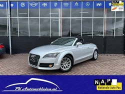 Grijs, metallic lak Gebruikt 2007 Audi TT Roadster Cabriolet | € 10.750 (Eerlijke prijs)