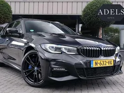 Zwart Gebruikt 2022 BMW 330e M Sport Stationwagen | € 36.990 (Goede deal)