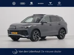 Grijs Gebruikt 2024 VW Tiguan Business SUV | € 49.940 (Iets duurder)