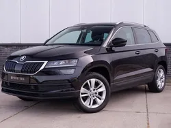Zwart Gebruikt 2019 Skoda Karoq Style SUV | € 21.900 (Eerlijke prijs)