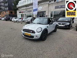 Wit Gebruikt 2011 Mini Cooper Pepper Hatchback | € 6.750 (Iets duurder)