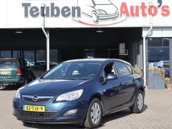 Blauw Gebruikt 2012 Opel Astra Edition Hatchback | € 2.985 (Goede deal)