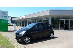 Zwart Gebruikt 2010 Toyota Aygo Comfort Hatchback | € 2.950 (Eerlijke prijs)
