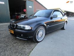 Zwart Gebruikt 2002 BMW 325 Executive Cabriolet | € 10.950 (Iets duurder)