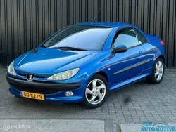 Blauw Gebruikt 2002 Peugeot 206 CC Cabriolet | € 995 (Eerlijke prijs)