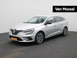 Grijs Gebruikt 2024 Renault Mégane GrandTour Techno Stationwagen | € 26.940 (Iets duurder)