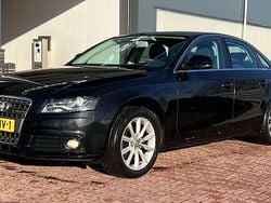 Zwart Gebruikt 2009 Audi A4 Business Sedan | € 4.500 (Goede deal)