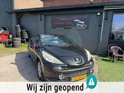 Zwart Gebruikt 2008 Peugeot 207 CC Cabriolet | € 1.690 (Super prijs)