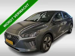 Grijs Gebruikt 2021 Hyundai Ioniq Premium Sedan | € 18.990 (Eerlijke prijs)