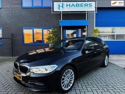 Zwart Gebruikt 2017 BMW 530 Executive Stationwagen | € 23.945 (Eerlijke prijs)