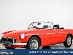 Rood Gebruikt 1973 MG B Cabriolet | € 19.900