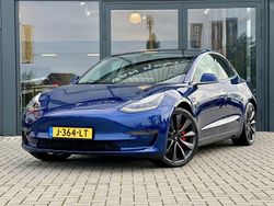 Blauw Gebruikt 2020 Tesla Model 3 Performance Sedan | € 26.735 (Eerlijke prijs)