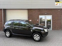Zwart Gebruikt 2010 Dacia Duster Lauréate SUV | € 4.999 (Eerlijke prijs)