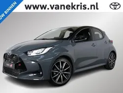 Grijs Nieuw 2025 Toyota Yaris Sport Hatchback | € 37.352 (Eerlijke prijs)