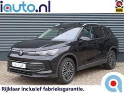 Zwart Nieuw 2025 VW Tiguan Edition SUV | € 49.745 (Super prijs)