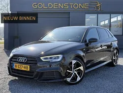Zwart, metallic lak Gebruikt 2020 Audi A3 Sportback S-Line Hatchback | € 18.743 (Super prijs)