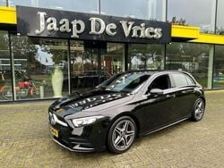 Zwart Gebruikt 2019 Mercedes A180 Business Hatchback | € 26.950 (Iets duurder)
