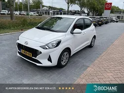Wit Gebruikt 2023 Hyundai i10 Comfort Hatchback | € 14.450 (Eerlijke prijs)