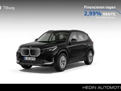 Zwart Nieuw 2025 BMW iX1 SUV | € 51.349 (Super prijs)