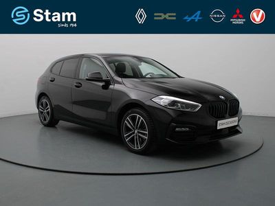 Zwart Gebruikt 2020 BMW 118 Executive Hatchback | € 20.990 (Eerlijke prijs)
