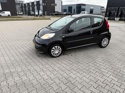 Gebruikt 2006 Peugeot 107 Hatchback | € 1.500 (Goede deal)
