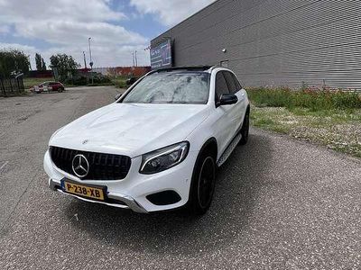 Wit Gebruikt 2017 Mercedes 220 Stationwagen | € 30.000