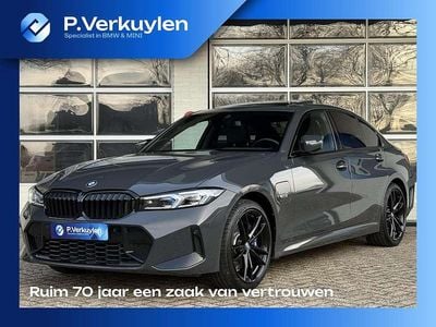 Grijs Occasion 2022 BMW 320e M Sport Sedan | € 39.450 (Iets duurder)