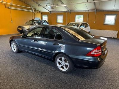 Mercedes C200