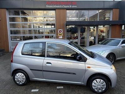 Grijs Occasion 2004 Daihatsu Cuore Hatchback | € 3.450 (Duur)