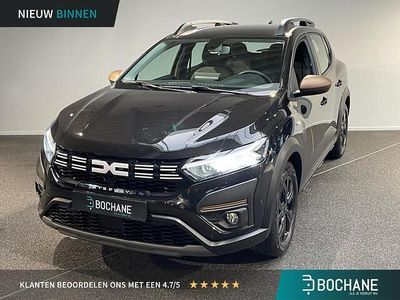 Noir nacre 676 Occasion 2023 Dacia Sandero Stepway Hatchback | € 16.000 (Eerlijke prijs)