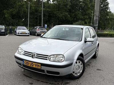VW Golf IV