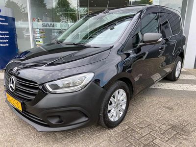 Zwart Gebruikt 2022 Mercedes Citan 110 Van | € 17.950 (Iets duurder)