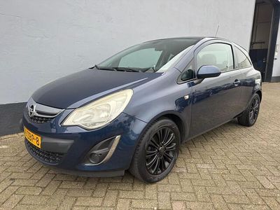 Blauw Occasion 2012 Opel Corsa Cosmo Hatchback | € 5.450 (Eerlijke prijs)
