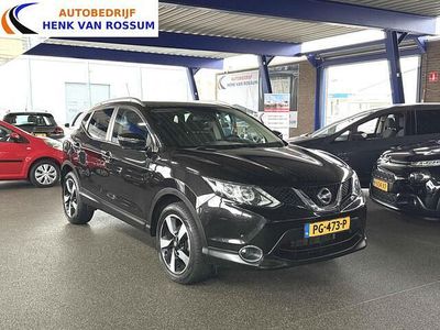 Zwart Gebruikt 2017 Nissan Qashqai N-Connecta SUV | € 13.950 (Eerlijke prijs)