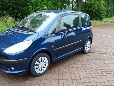 Peugeot 1007
