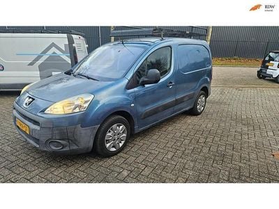 (metallic) Gebruikt 2008 Peugeot Partner MPV | € 1.850 (Eerlijke prijs)